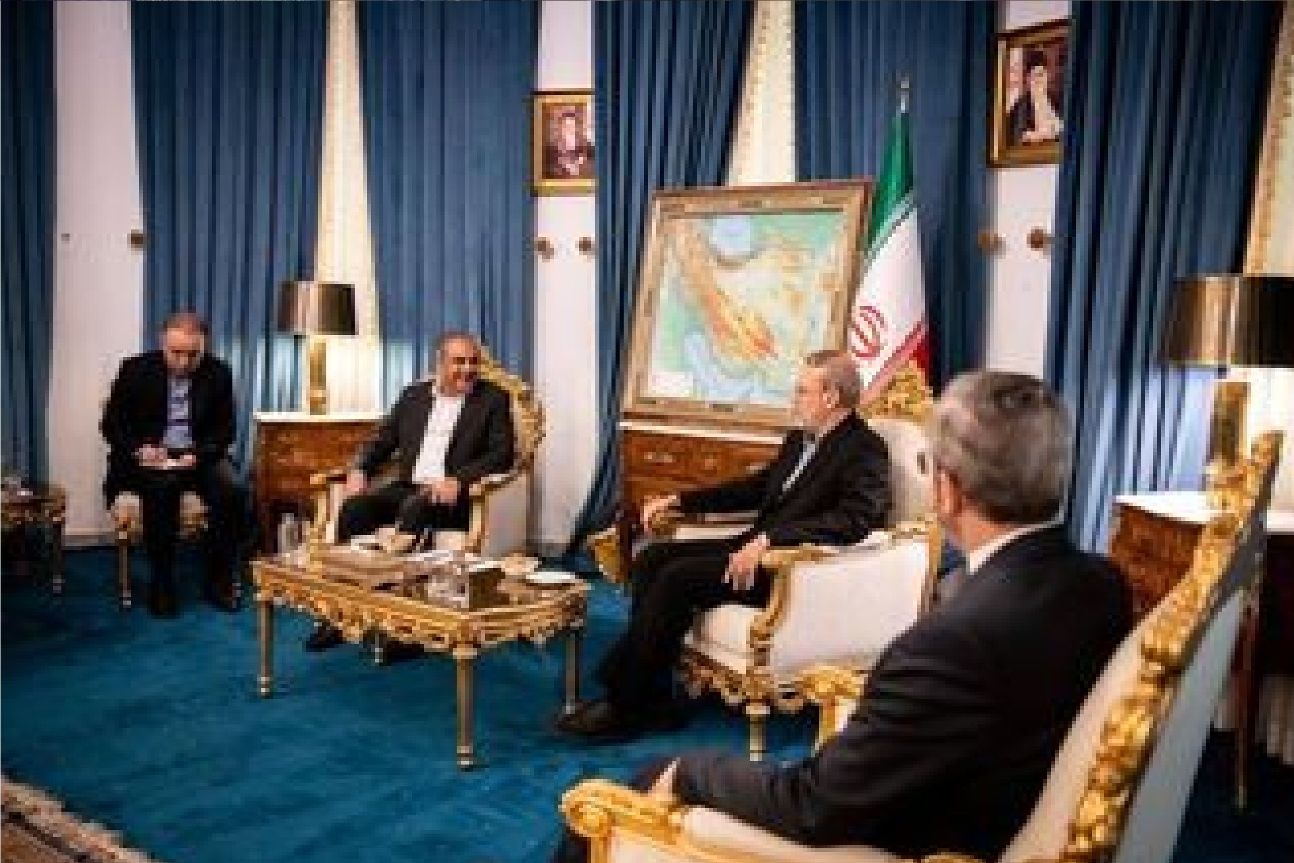 لاریجانی: روابط تهران و اسلامآباد میتواند به سطح شراکت راهبردی ارتقا یابد