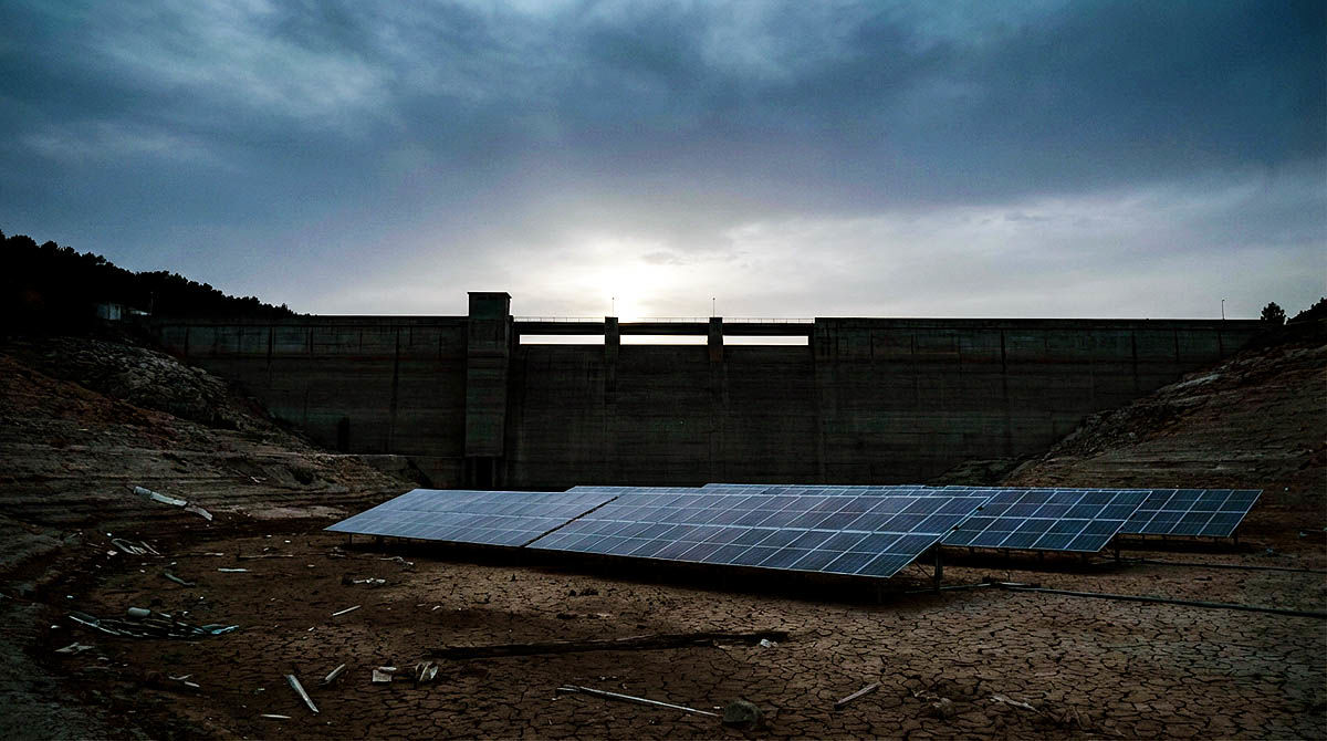 توهم رفع ناترازی در تابستان 1405