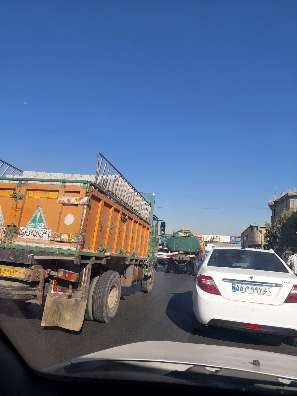 ورود غول‌ها به پیک صبحگاهی