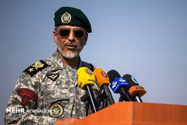 امیر سیاری: هر اقدام دشمن را به خوبی پاسخ می دهیم