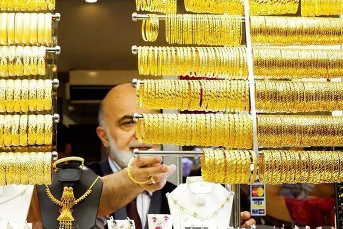 این طلا فروشان رسته فعالیت خود را تغییر دهند/خرید طلای مردم ممنوع شد؟