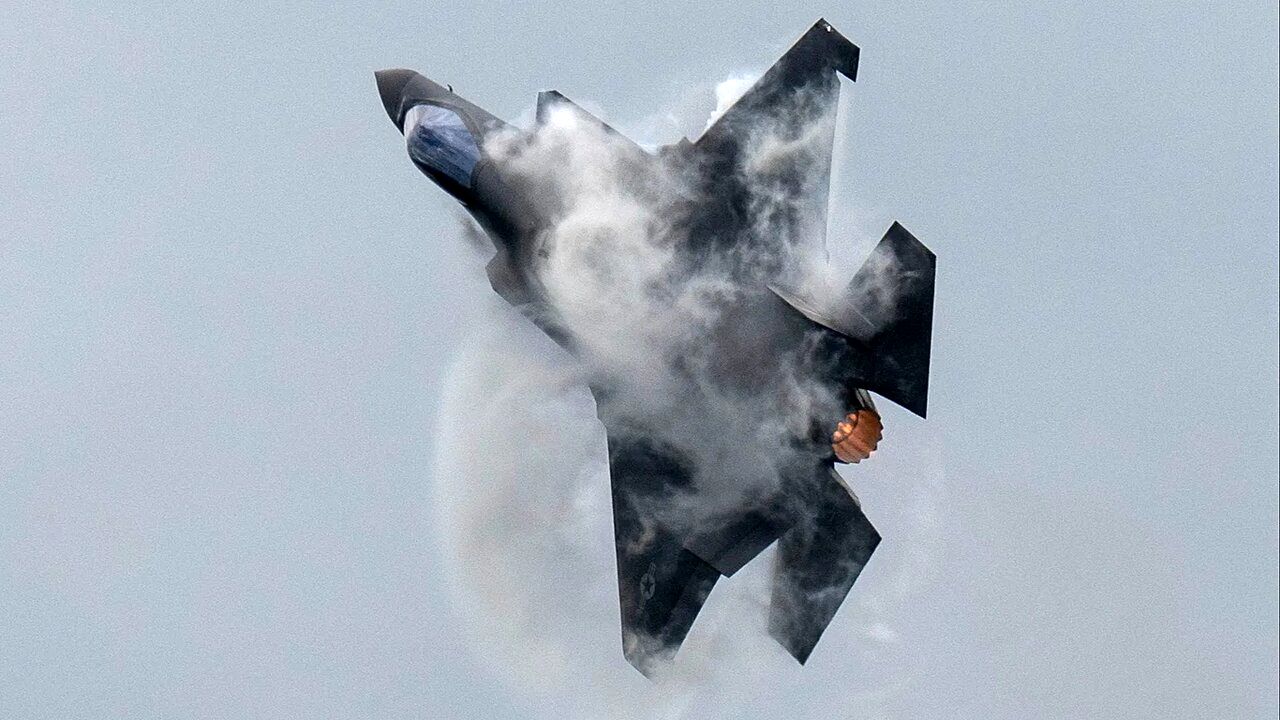 نبرد دو جنگنده نسل پنج / «اف ۳۵» یا «اف ۲۲»‌ کدام برنده میدان است؟