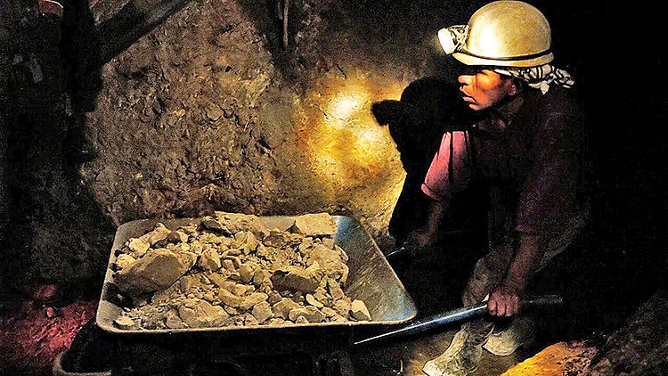 رشد سهام معدنی شرکت‌های آسیایی