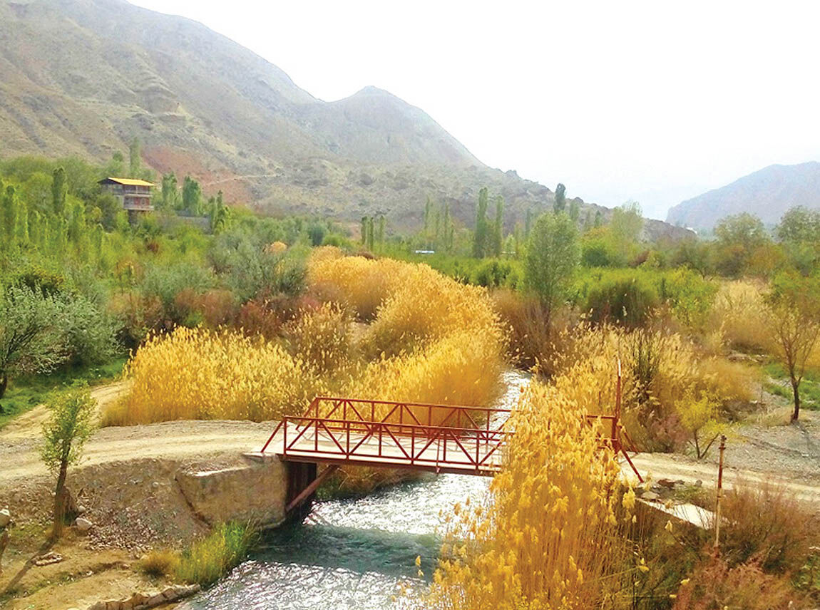 سفر باغی به شرق پایتخت با قطار