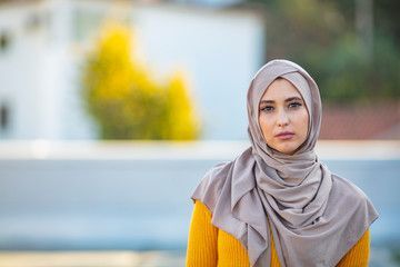 ۱۰ نشانه افسردگی که نباید از آن ساده گذشت