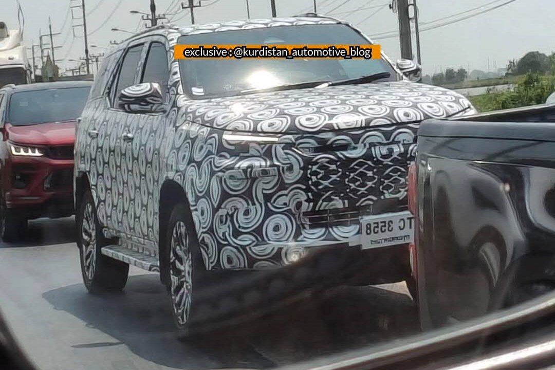 تویوتا هایلوکس ۳ ردیفه در راه است