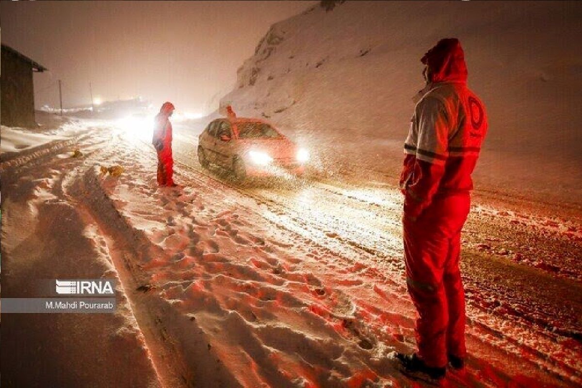 هواشناسی هشدار صادر کرد؛ برف و کولاک در راه این استان / آماده‌باش کامل امدادگران