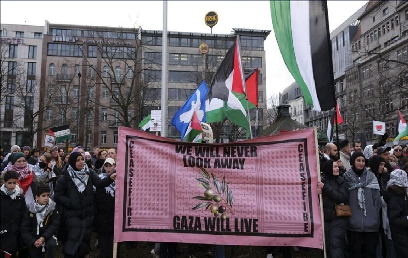 تظاهرات گسترده حامیان فلسطین در برلین / نسل‌کشی در غزه را متوقف کنید