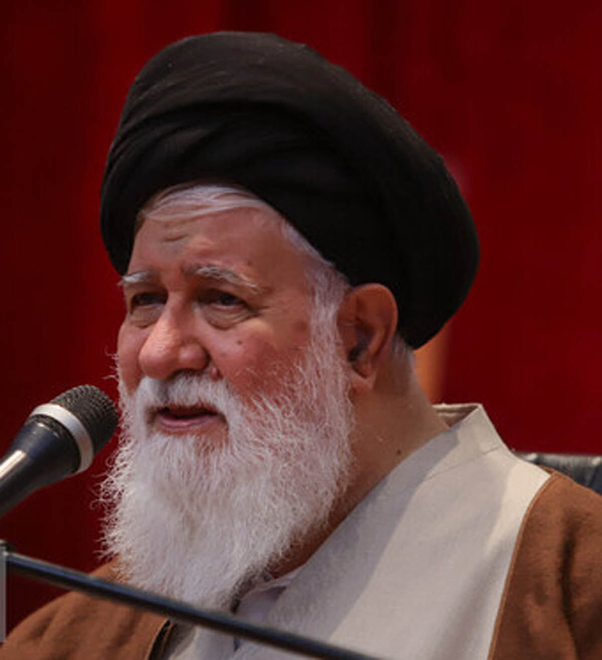 علم‌الهدی: اینستاگرام و واتس‌اپ فراماسونی هستند