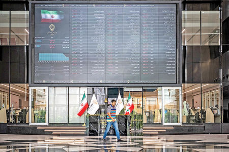 دو بال برای صعود بورس