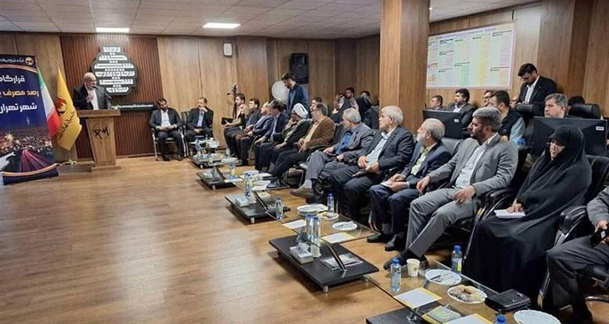 بر مدار خاموشی