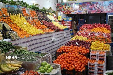 فلفل دلمه ای نزدیک 300 هزار تومان شد و خیار از 90 هزار تومان گذشت/ قیمت جدید میوه و سبزی در بازار
