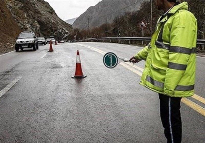 جاده هراز تا پایان هفته مسدود شد
