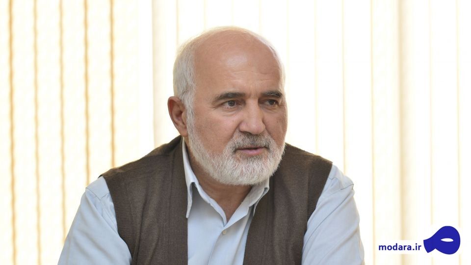 احمد توکلی: حرف‌های ظریف درباره سردار سلیمانی بالاتر از انتقاد بود 