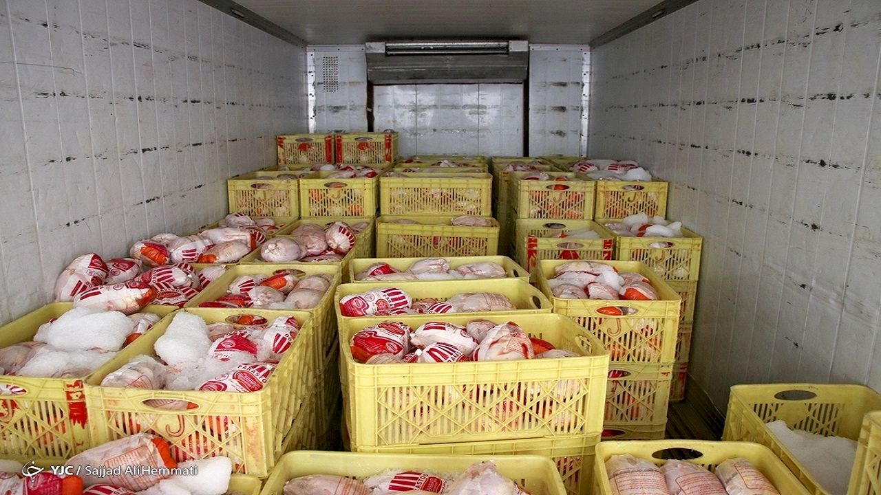 قیمت مرغ حدود ۱۵ هزار تومان کمتر از نرخ مصوب در بازار