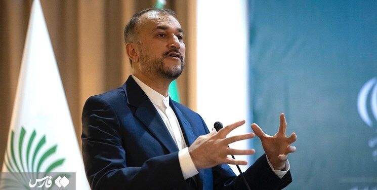 وزیر خارجه: چه کسی باور‌ می‌کند فوت یک دختر آنقدر برای غربی‌ها مهم باشد؟