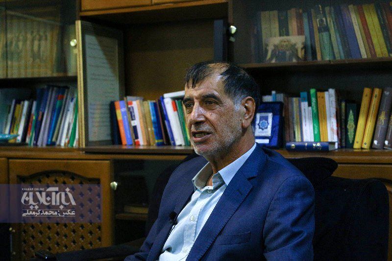 استدلال احمدی نژاد برای تغییر وزرایش از زبان باهنر
