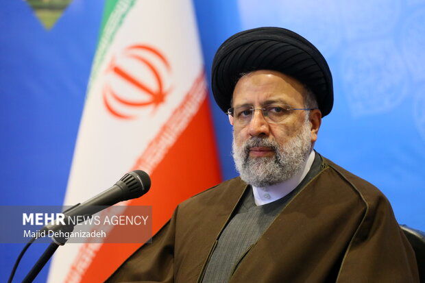رئیس جمهور قم را به مقصد تهران ترک کرد