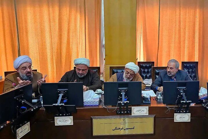 رسایی، آقاتهرانی و ثابتی در جلسه بررسی وضعیت حجاب | تصاویر