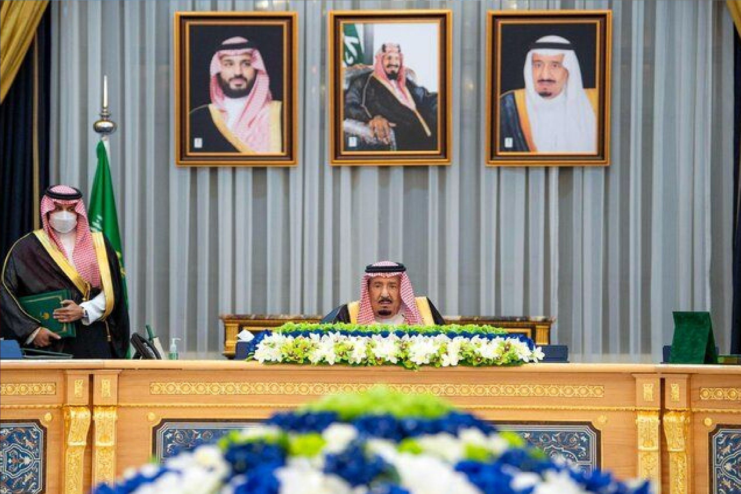 پادشاه عربستان: رژیم صهیونیستی به طور کامل از غزه عقب‌نشینی کند