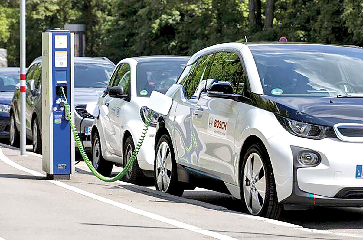رشد جهانی خودروهای برقی کند  شد