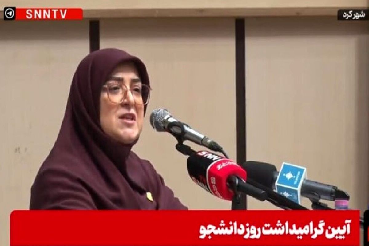 مهاجرانی: اجازه ندهید جریان‌های سیاسی اخلاق را از شما بگیرد / تنها پزشکیان توانست بانک آینده را منحل کند + فیلم