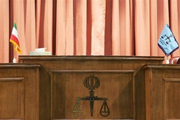 جدال بالا گرفت؛ علی احمدنیا رسما علیه خضریان شکایت کرد