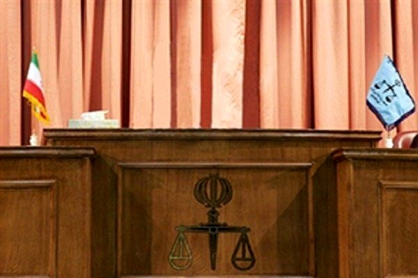 جدال بالا گرفت؛ علی احمدنیا رسما علیه خضریان شکایت کرد
