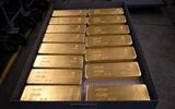 طلا در آستانه جهش تازه/ نبض بازار جهانی روی ۴۴۰۰ دلار می‌زند