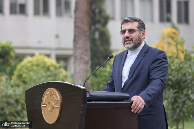 واکنش وزیر ارشاد به ماجرای جلوگیری از ورود بازیگر زن به مشهد