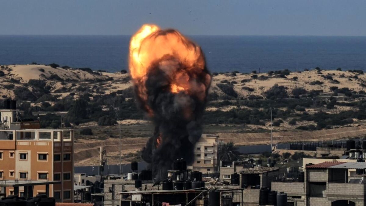 ادامه حملات اسرائیل به رفح/  پرواز گسترده هواپیماهای جنگی در آسمان شهر