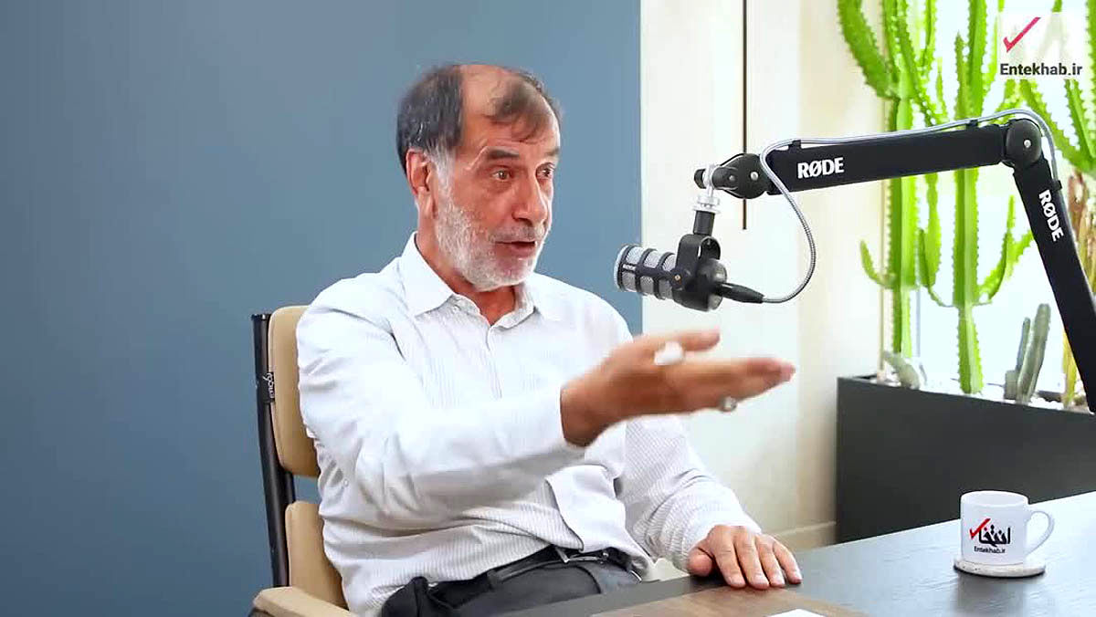 حجاب اجباری اشتباه است
