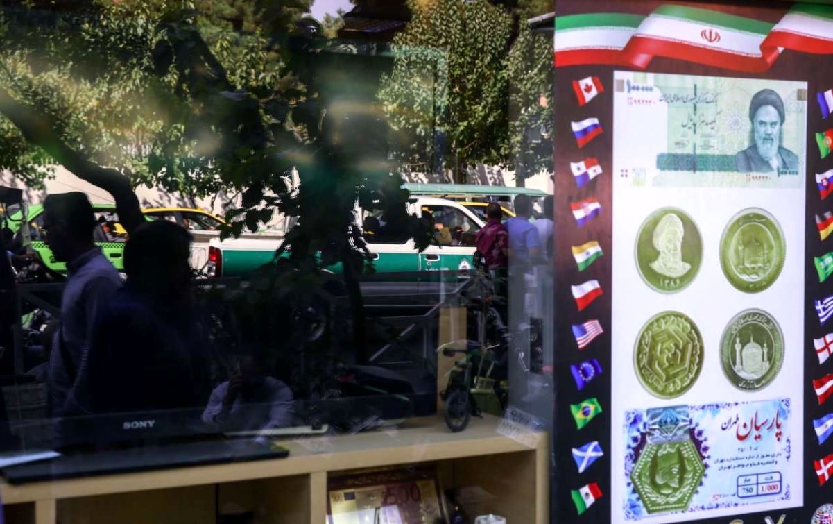 دو نگاه متفاوت به قیمت سکه امامی