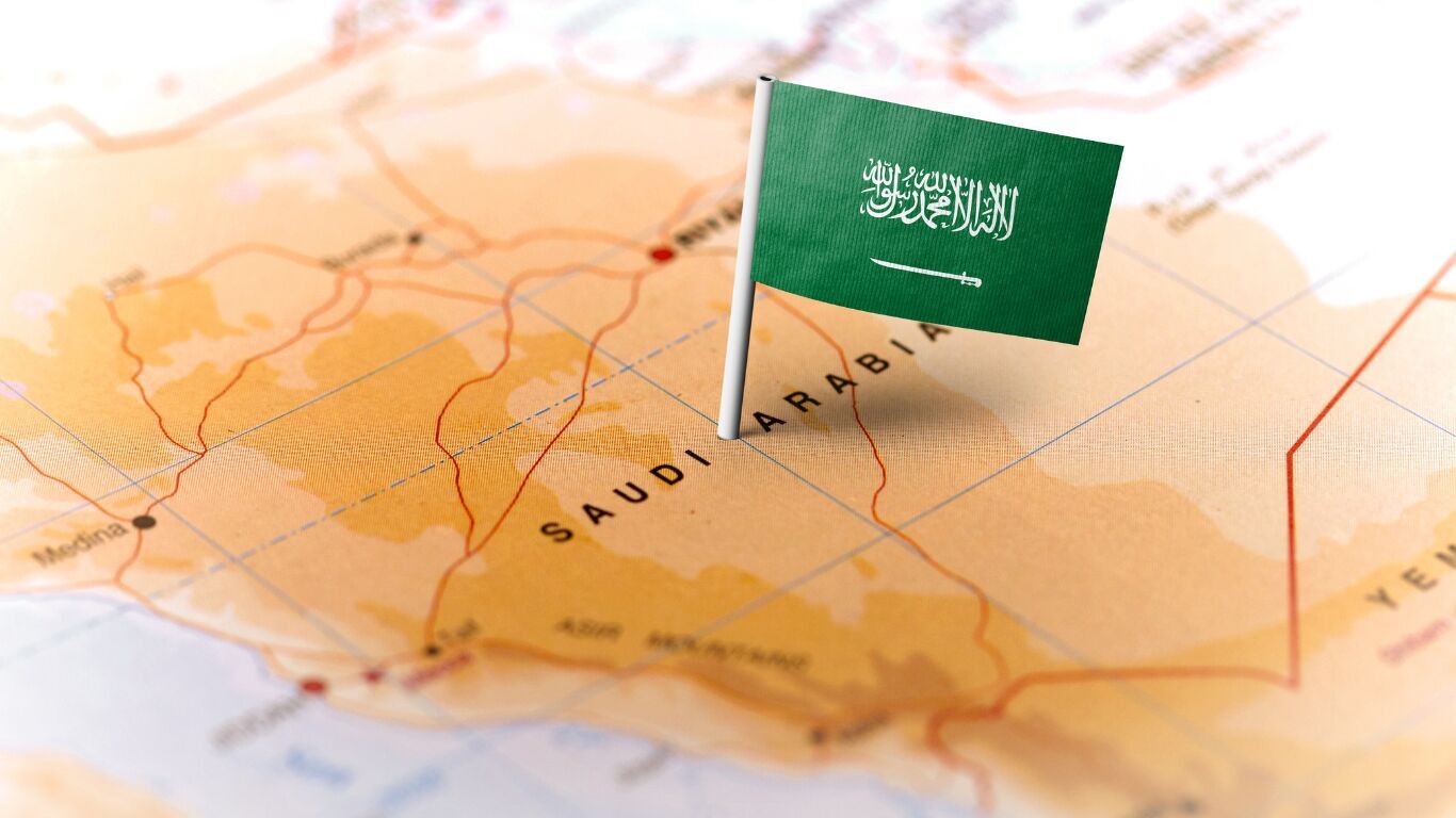ضربه سنگین به مسیر حیاتی نفت عربستان/ صادرات نفت مختل شد