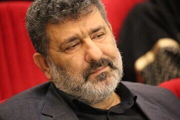 سعید حدادیان مدعی شد: ظریف یادداشت داد و عذرخواهی کرد/ بعضی‌ها می‌گویند دوقطبی نکنید، اینها اصلا قطب نیستند