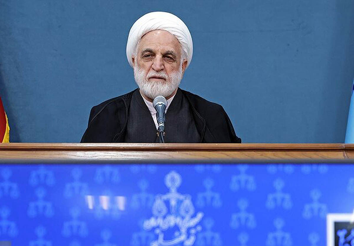 تفاوت «جاسوسی» با «همکاری با دشمن» 