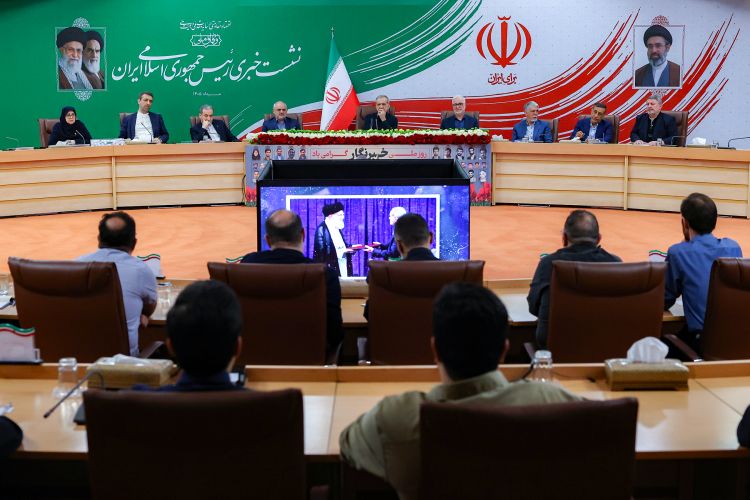 پزشکیان: گفت‌وگوها آمریکا را مجبور به همراهی کرد/ هنر، آوردن نگاه‌های مشترک به میدان است