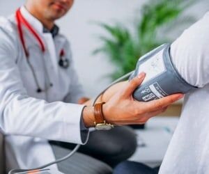 بهترین داروی گیاهی برای کاهش فشار خون