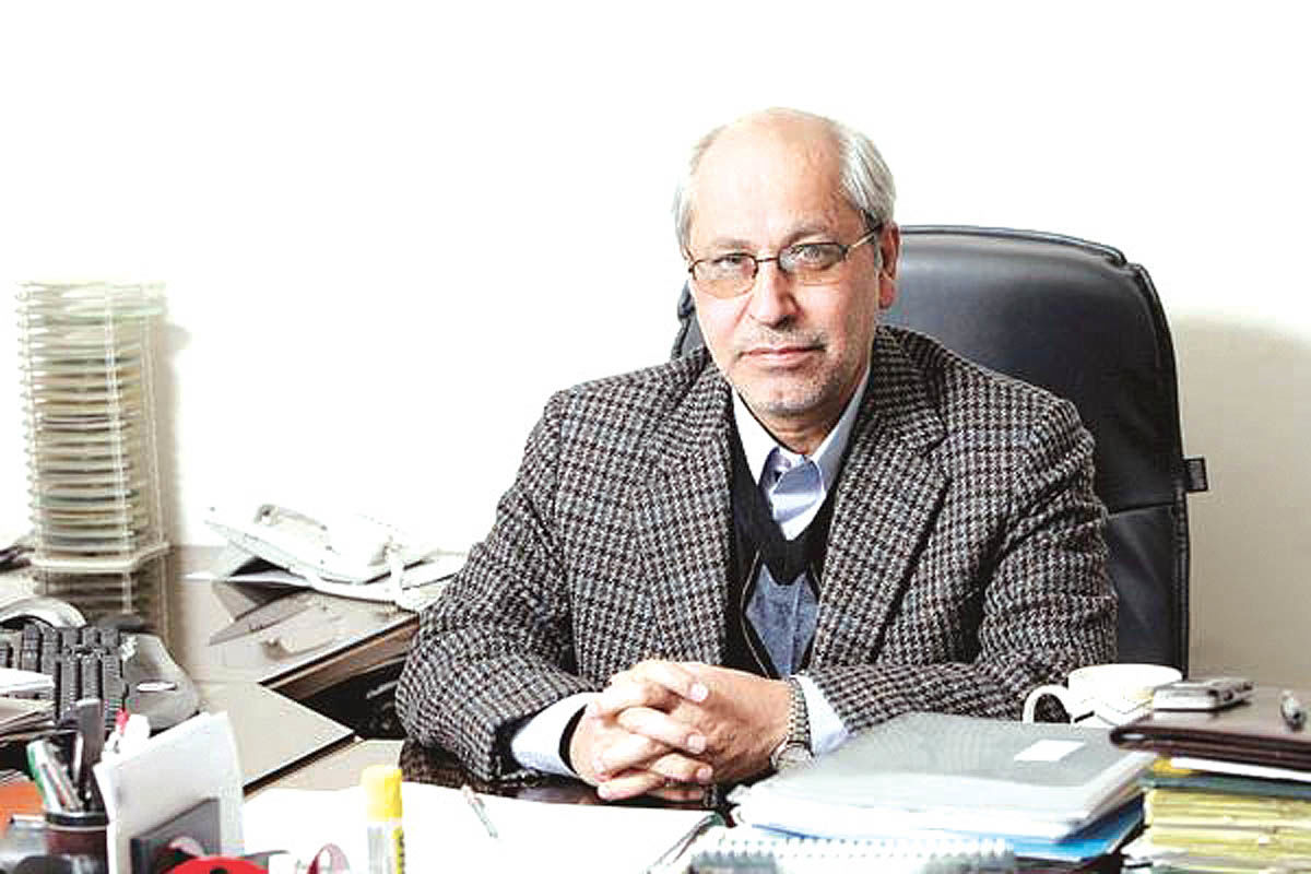 مسعود نیلی؛ حرفه‌ای و پرمشغله