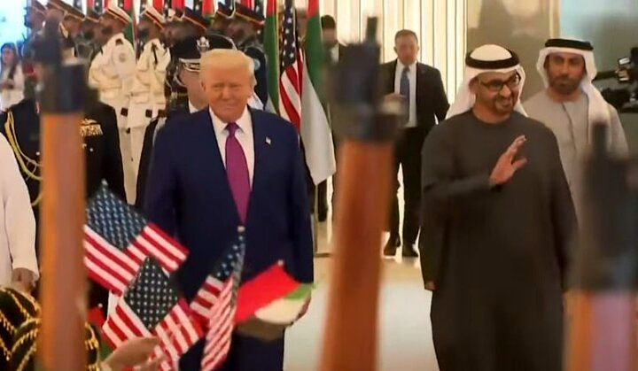گفتگوی تلفنی ترامپ با رئیس امارات  در راه چین