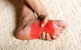 علت داغی و سوزش کف پا را بشناسید