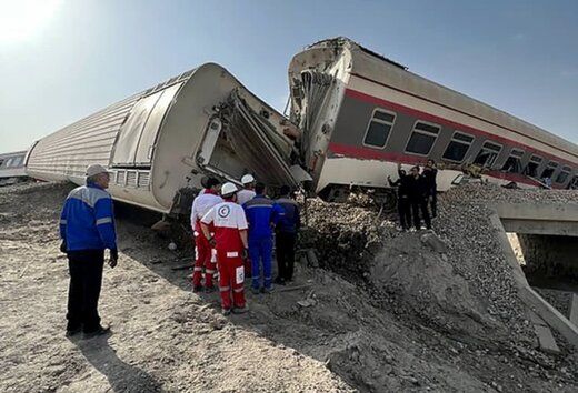  آمار قطعی فوتی های سانحه قطار مشهد- یزد اعلام شد