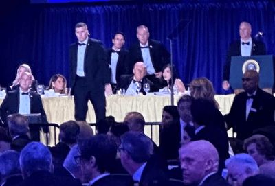 ادعای جدید ترامپ درباره تیراندازی در ضیافت شام/ می‌خواستم ببینم چه اتفاقی درحال رخ دادن است/ نگران زخمی‌شدن در ضیافت شام نبودم