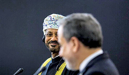 کانال تماس عراقچی - ویتکاف برقرار است