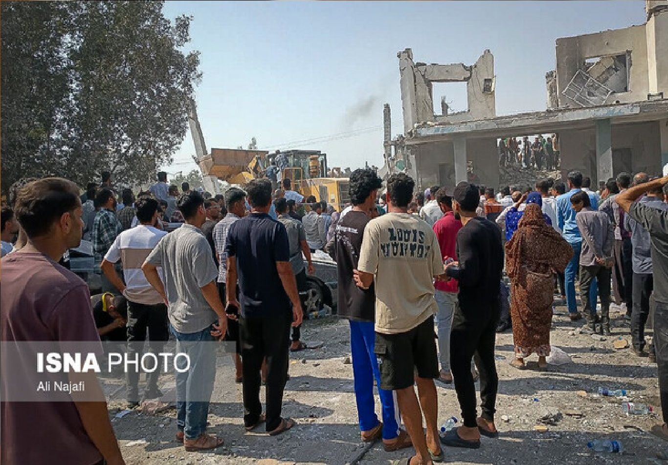 شمار شهدای مدرسه ابتدایی در میناب به ۱۶۵ نفر رسید + تعداد مجروحان