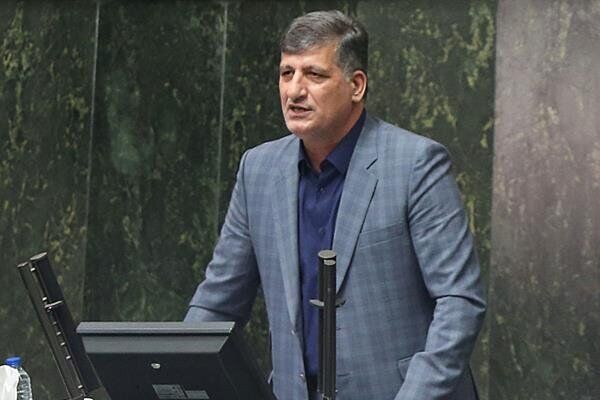 درخواست یک نماینده از رئیسی: : وزیر کار سریع‌تر معرفی شود