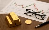 حباب پنهان در صندوق‌های طلا؛ چرا بازده واقعی همیشه با نوسان طلا برابر نیست؟