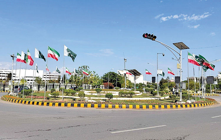 میزبانی میانجی از پزشکیان