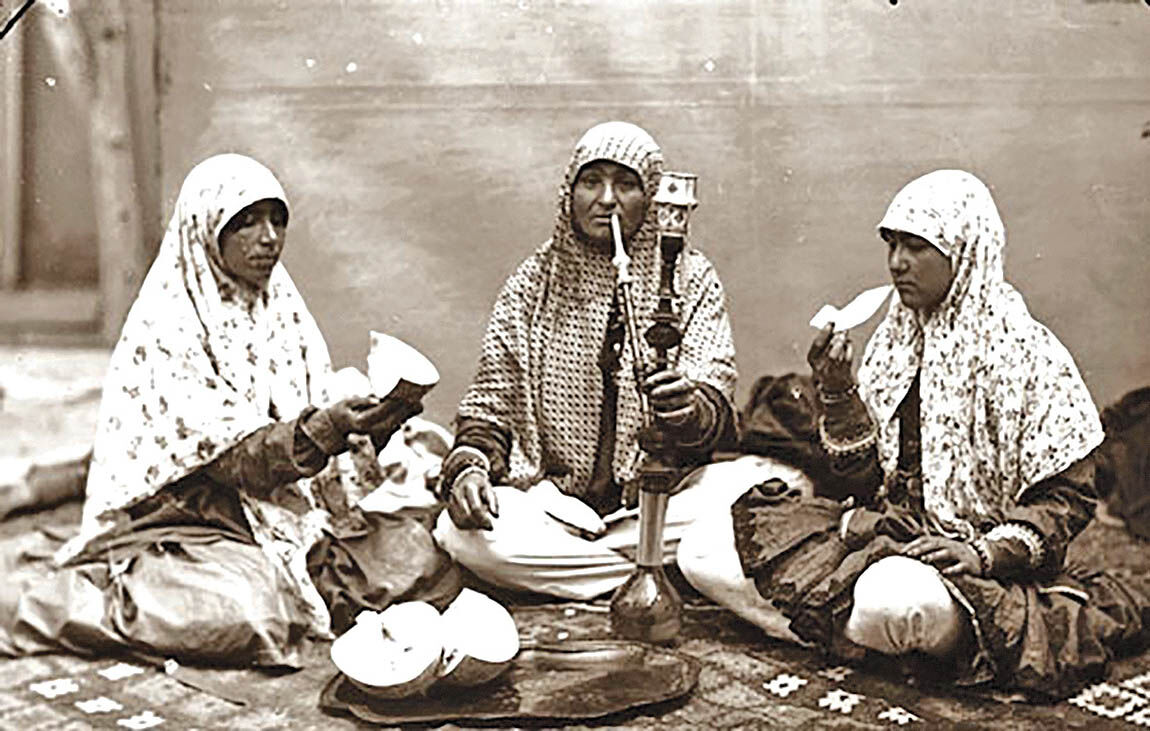 تربیت زنان با تفکر مردان
