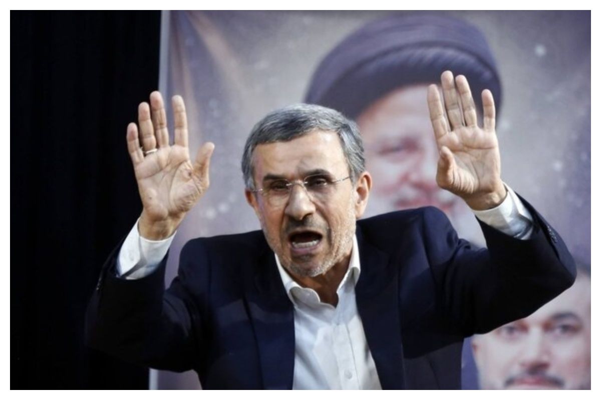 فیاض زاهد: احمدی‌نژاد خود را برای «روز صفر» آماده کرده است